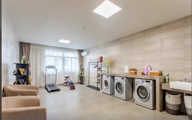 Home Inn Plus (Hefei South High-speed Railway Station Ningguo Road Lei Street)