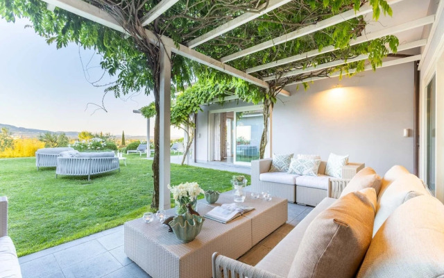 The Secret Escape Villa