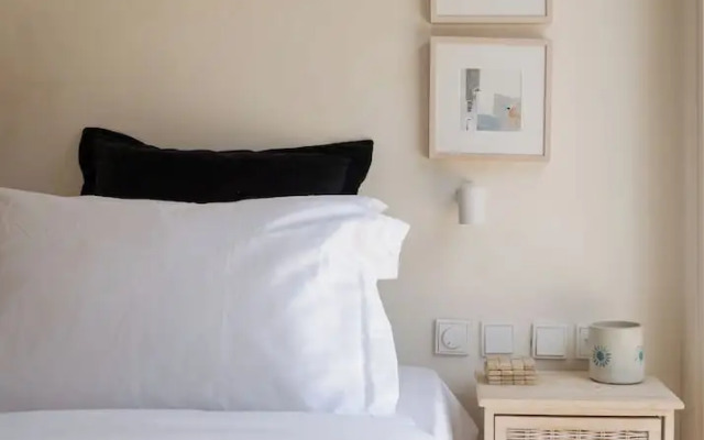 Vouliagmeni Exclusive Residence