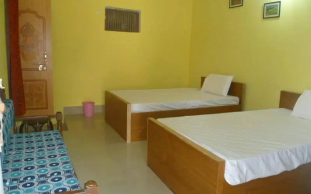 Sanskriti Paying Guest House