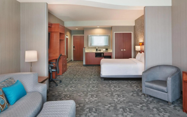 Courtyard by Marriott Ottawa East