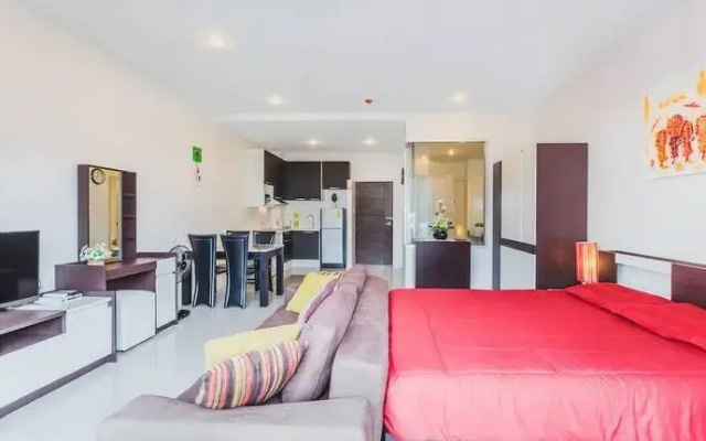 Condo in Karon in Chic Condo B505