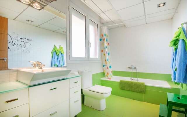 Villa Els Boscos Tvl 48