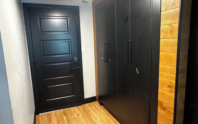 Beamsville Rustic Modern Suites