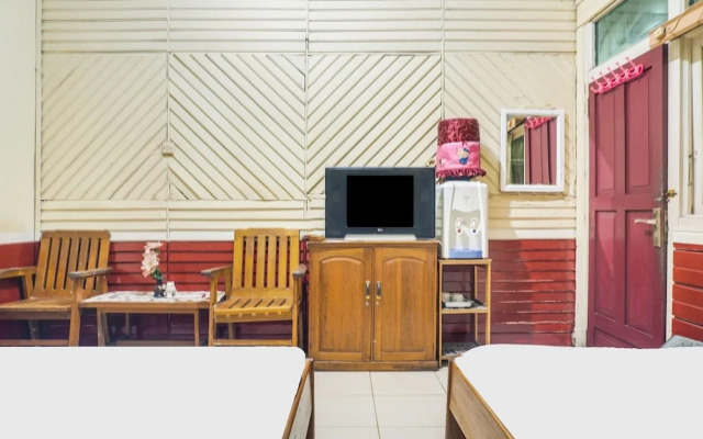 OYO 91833 Hotel Anggrek Daqu Syariah Kapuas