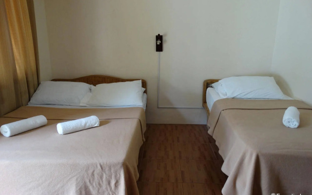 Whites and Greens Beach Resort
