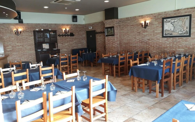 Hostal Ardoi