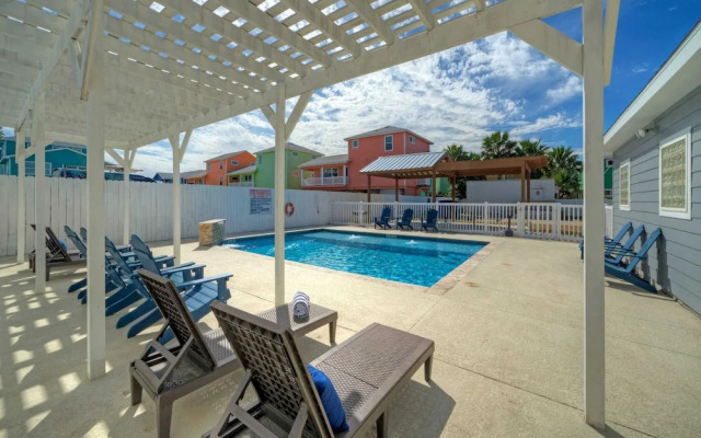 4 Costa Bahia Condos