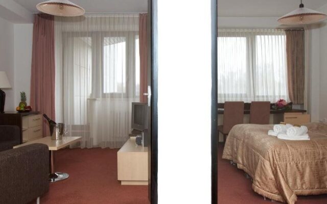 Hotel Expo