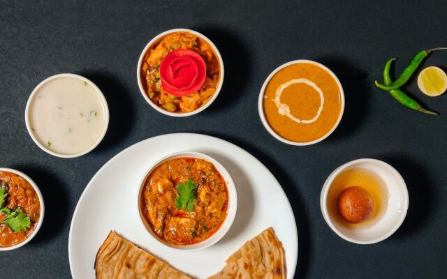 OYO 9653 Ample Premium Suites