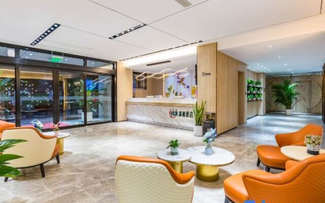 Vyluk Hotel