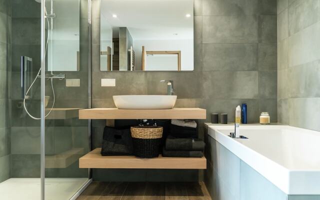 Luxurious Holiday Home With Jacuzzi In Wagrain Austria