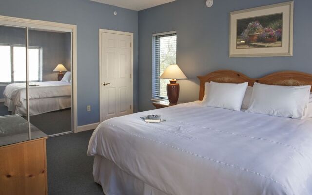 Waterside Resort by Spinnaker Resorts