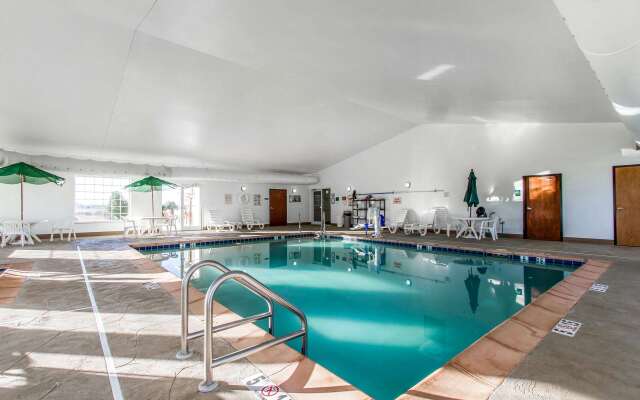 Sleep Inn & Suites Pleasant Hill - Des Moines