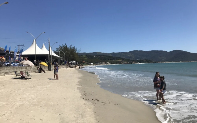Candeias Basfak Praia
