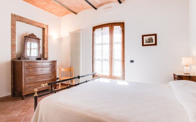 Cinuzza Piccolo Guistrigona