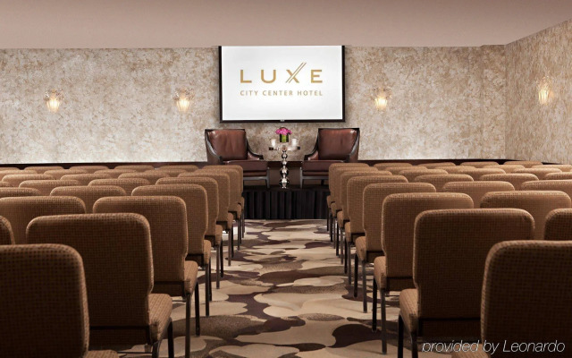 E-Central Downtown Los Angeles Hotel