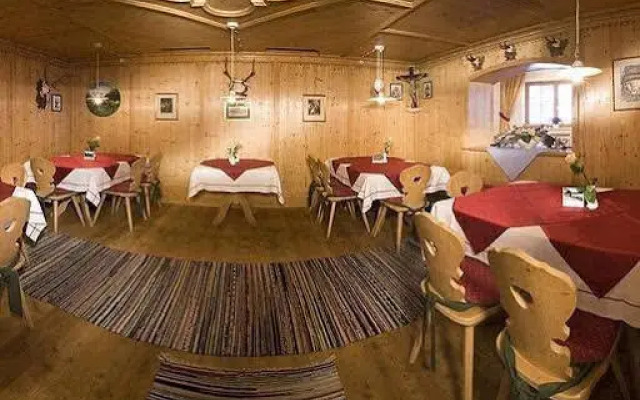 Hotel Persura