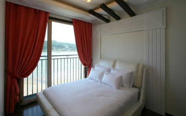 SM Ruvill Resort