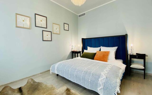 Апартаменты на проспекте Альберта Камалеева 1