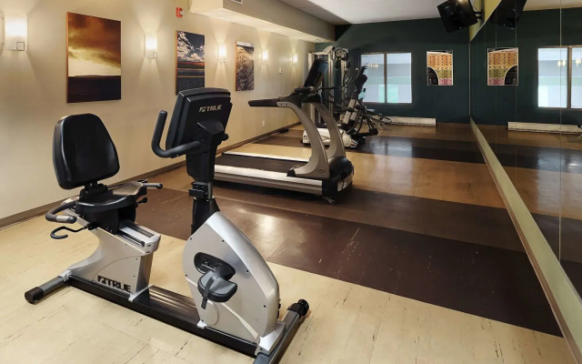 Best Western Plus Winnipeg West