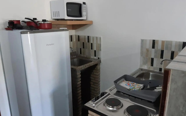 Kitchenette Moderninha e Estilosa c Varanda 4B