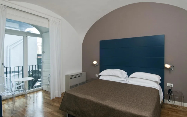 Hotel Piazza Bellini & Apartments