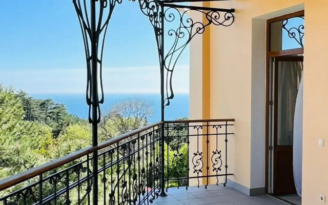 Villa Maria