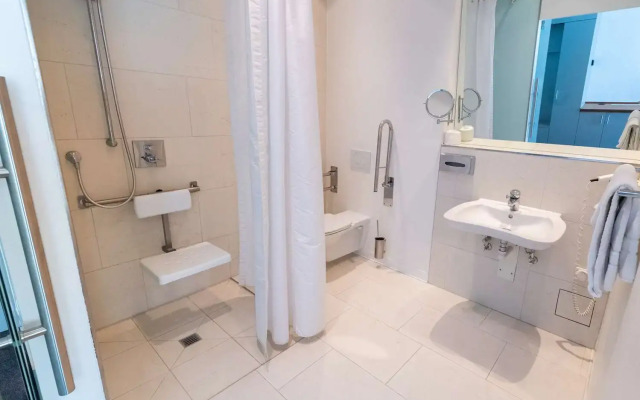 DoubleTree by Hilton Frankfurt Niederrad