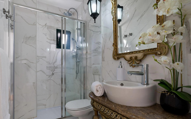 the gallery Studios II