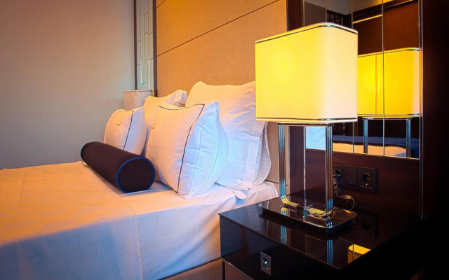Northdoor Hotel