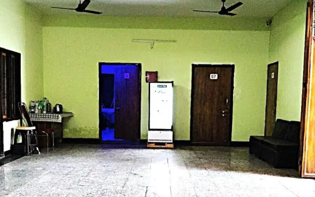 Hotel Radhey inn