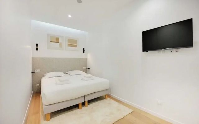 Charming Apartment - 3br/8p - Sentier