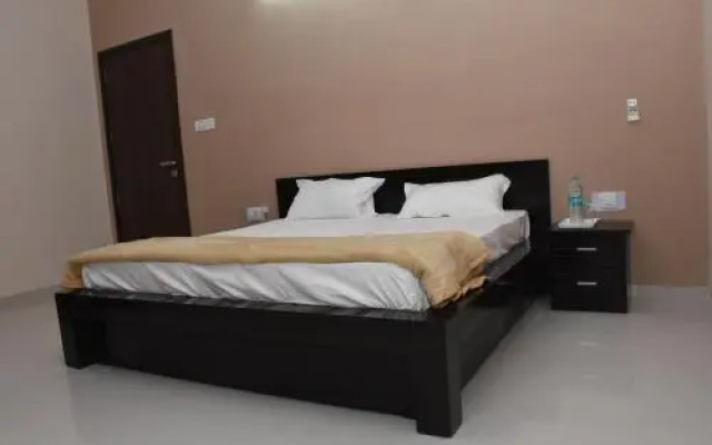 Hotel PoshLux