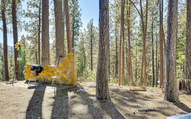 Secluded Garden Valley Cabin w/ Deck & Views!