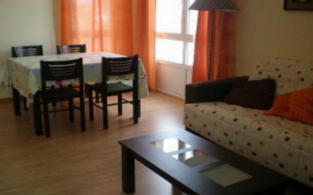 Apartamentos Vista Real