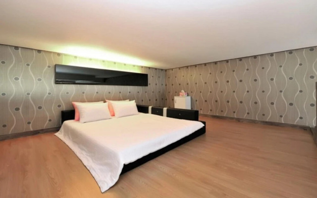 Yangyang Belitaruz Pension