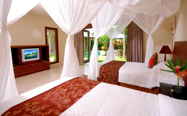 Grand Avenue Boutique Villas and Spa – Guest Rooms – Kerobokan