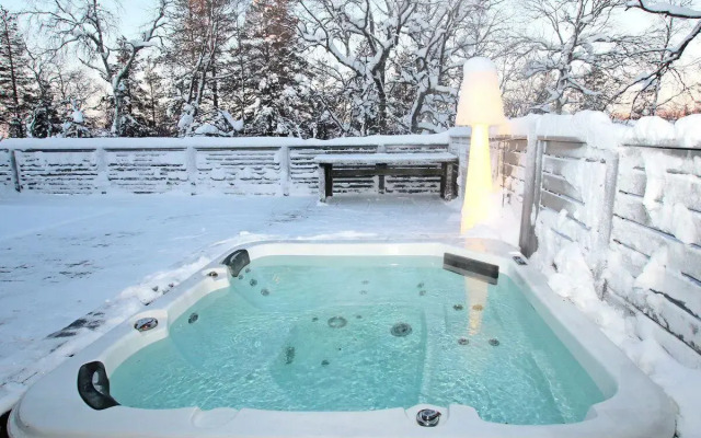 Kuukkeli Log Houses Teerenpesä - Premium Suite A48