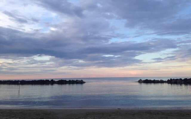 DAnnunzio  Cascella Bed  Breakfast