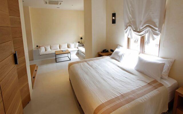 Town Square Suites by Toscana Valley