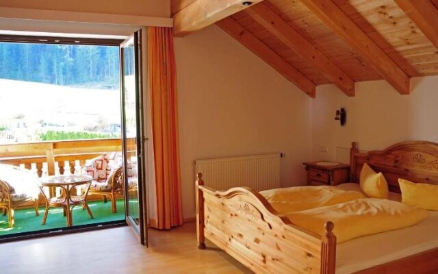 Apartments-Pension Chiara