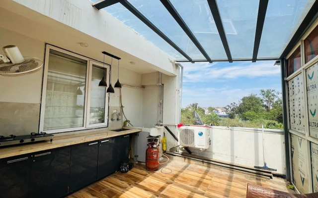 Home Escape Elite 1BHK Penthouse