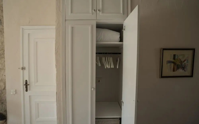 Sedirli Ev Alacati