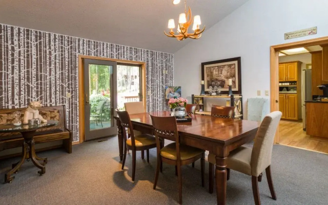 Meadow Lake View Bed and Breakfast