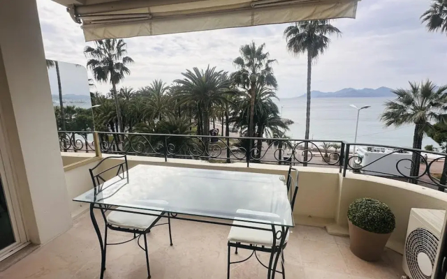 One Bedroom Apartment With a sea View Right by the Croisette Beaches and the Center of Cannes - 2287 - Apartment in Cannes - Photo 2