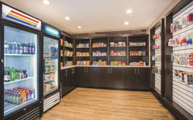 La Quinta Inn & Suites by Wyndham Ely