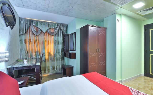 Remas Hotel Apartment by OYO Rooms