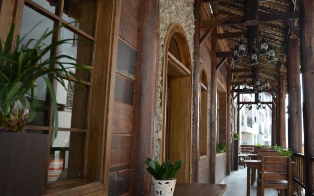 Wulingyuan Tu Youth Hostel
