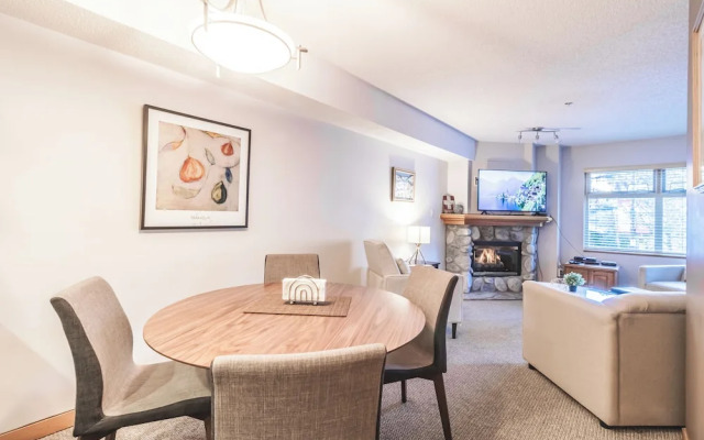 Whistler Vacation Club Lake Placid Lodge - 102